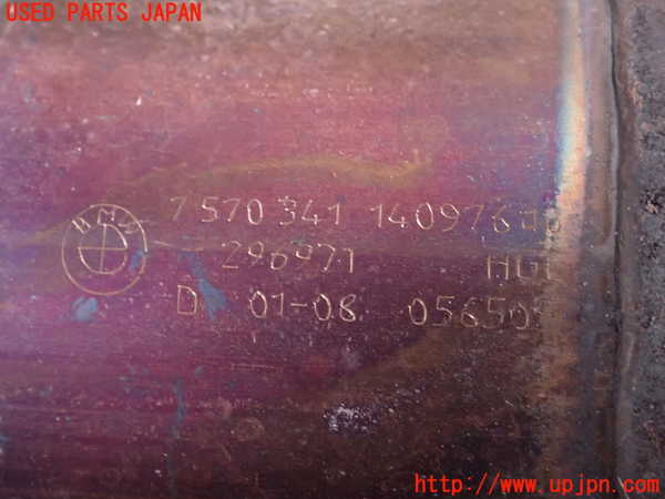 2UPJ-9233612041]BMW 320i E90(VA20)エキマニ1 触媒 マニバーター 中古_3