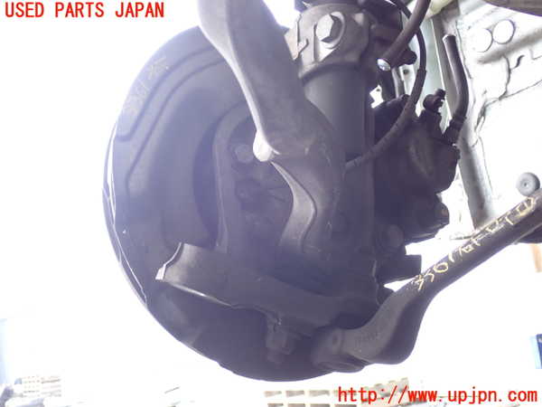 2UPJ-9233614290]BMW 320i E90(VA20)右フロントナックルハブ 中古_2
