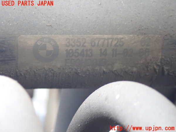 2UPJ-9233615070]BMW 320i E90(VA20)右リアショックアブソーバー 中古_2