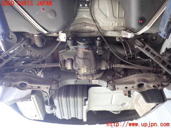 2UPJ-9233615295]BMW 320i E90(VA20)リアメンバー 中古_2