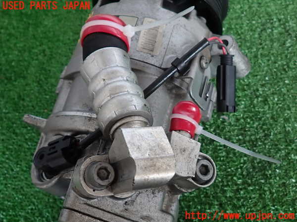 2UPJ-9233616025]BMW 320i E90(VA20)エアコンコンプレッサー 中古_4