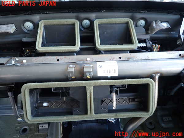 2UPJ-9233616081]BMW 320i E90(VA20)エバポレーター1 中古_2