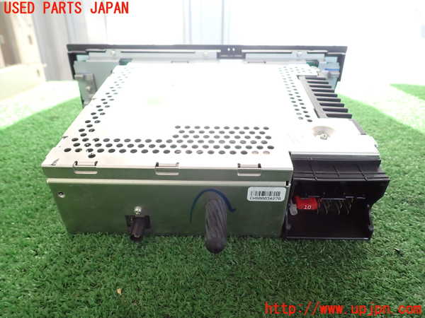 2UPJ-9233616480]BMW 320i E90(VA20)CDプレーヤー 中古_2