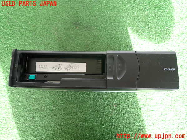 2UPJ-9233616505]BMW 320i E90(VA20)CDチェンジャー 中古_3