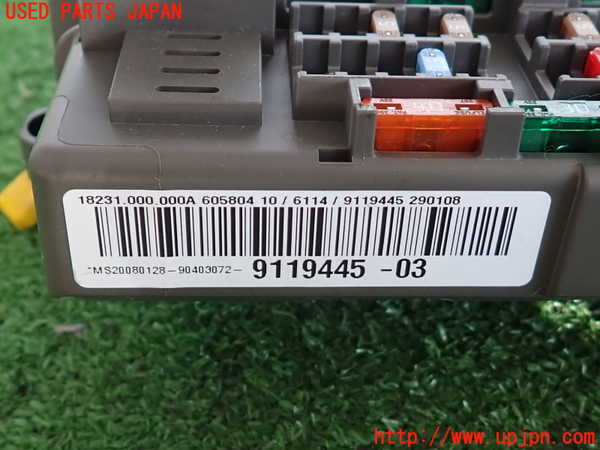 2UPJ-9233616741]BMW 320i E90(VA20)ヒューズボックス1 中古_4