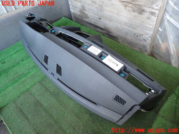 2UPJ-9233617505]BMW 320i E90(VA20)ダッシュボード 中古_3