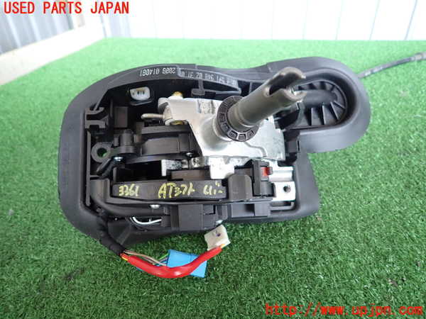 2UPJ-9233617555]BMW 320i E90(VA20)ATシフトレバー 中古_2