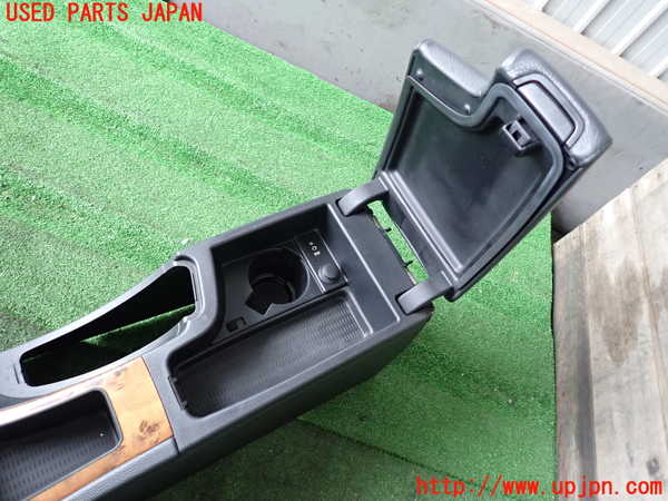 2UPJ-9233617540]BMW 320i E90(VA20)センターコンソール 中古_3