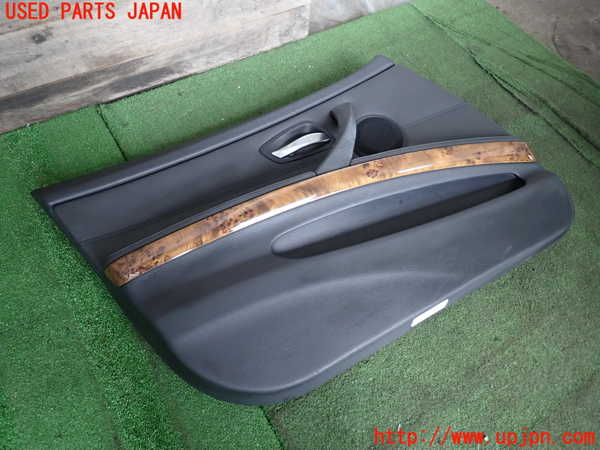 2UPJ-9233611264]BMW 320i E90(VA20)左前ドア内張り 中古_2