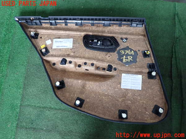 2UPJ-9233611294]BMW 320i E90(VA20)右後ドア内張り 中古_4