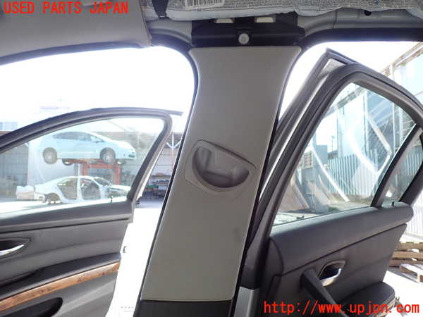 2UPJ-9233617665]BMW 320i E90(VA20)右センターピラートリム 中古_2