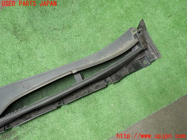 1UPJ-9233621190]セレナ e-POWER(HFC27)カウルトップ 中古_2