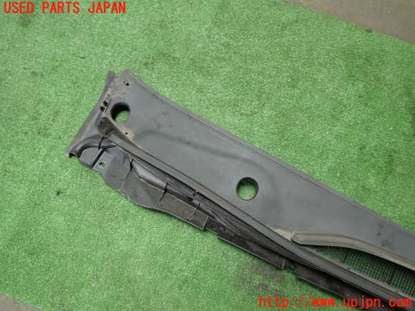 1UPJ-9233621190]セレナ e-POWER(HFC27)カウルトップ 中古_3