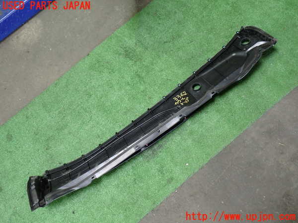 1UPJ-9233621190]セレナ e-POWER(HFC27)カウルトップ 中古_4