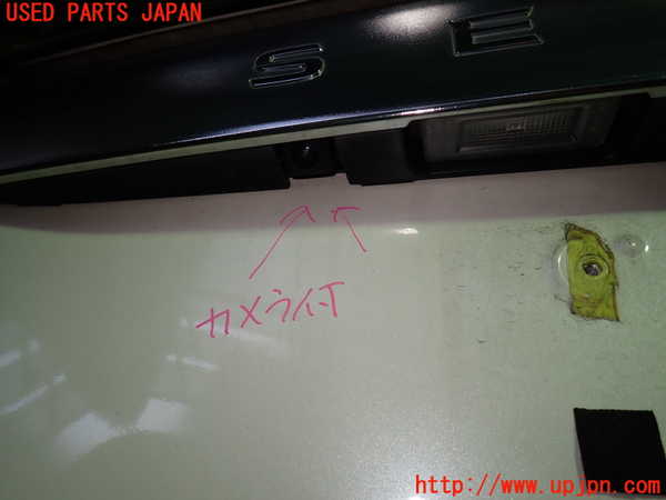 1UPJ-9233621566]セレナ e-POWER(HFC27)バックドア リアゲート ハッチ 中古_3