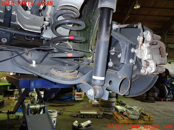 1UPJ-9233625380]セレナ e-POWER(HFC27)リアアクスルビーム 中古_3