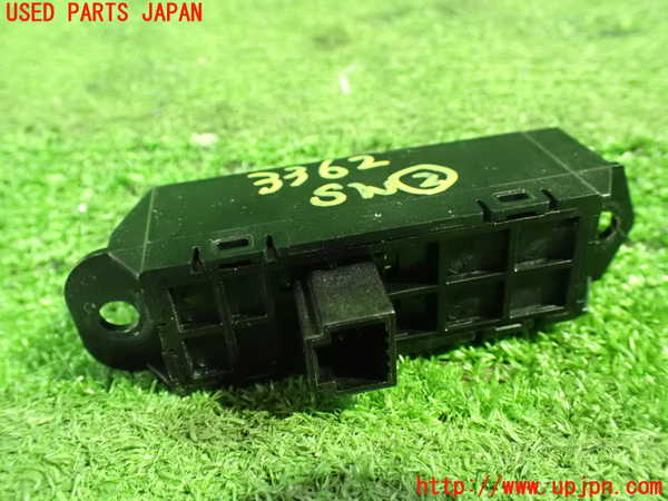 1UPJ-9233626307]セレナ e-POWER(HFC27)スイッチ2 中古_2