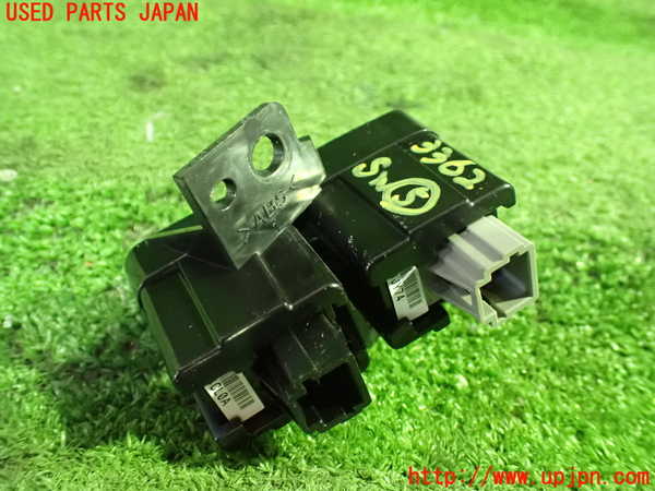 1UPJ-9233626310]セレナ e-POWER(HFC27)スイッチ5 中古_2