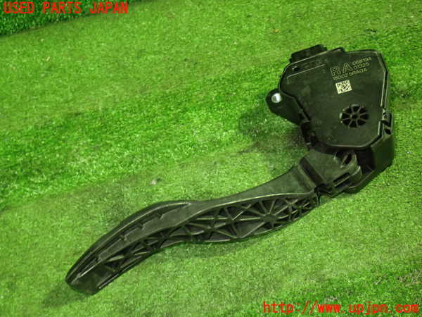 1UPJ-9233626381]セレナ e-POWER(HFC27)センサー1 中古_2