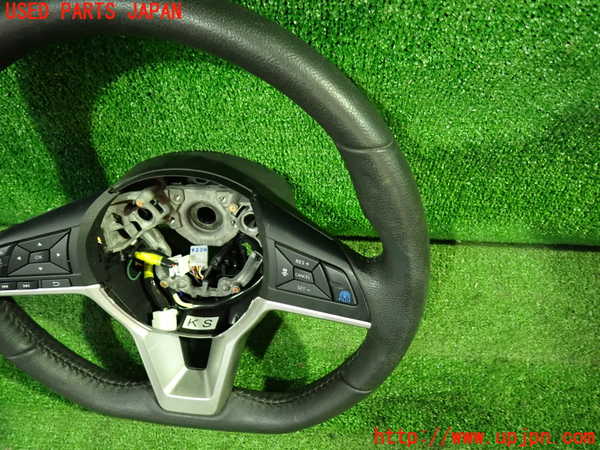 1UPJ-9233627855]セレナ e-POWER(HFC27)ステアリングホイール 中古_2