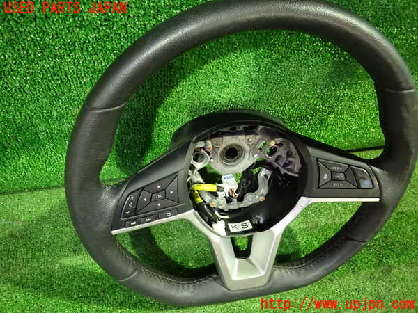 1UPJ-9233627855]セレナ e-POWER(HFC27)ステアリングホイール 中古_3