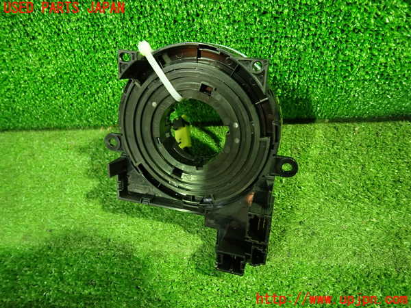 1UPJ-9233626800]セレナ e-POWER(HFC27)スパイラルケーブル(リール) 中古_2