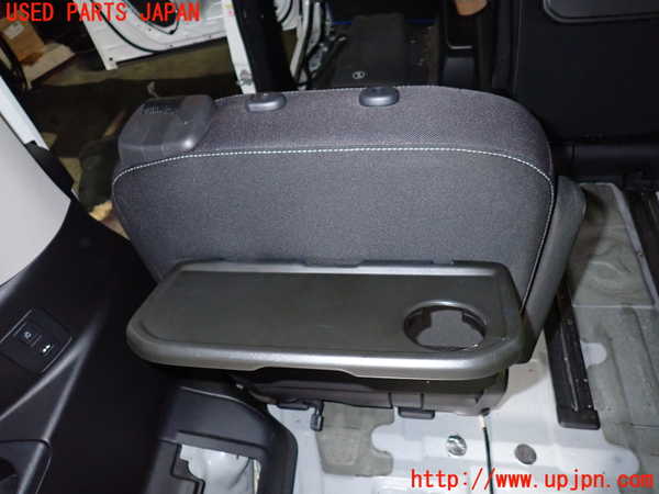 1UPJ-9233627175]セレナ e-POWER(HFC27)左2列目シート 中古_5