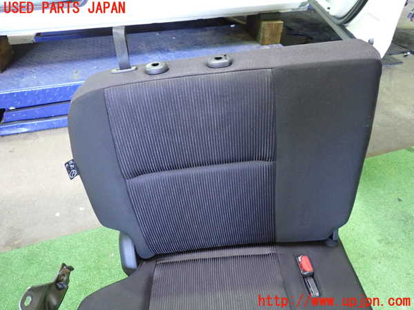 1UPJ-9233627235]セレナ e-POWER(HFC27)右3列目シート 中古_2