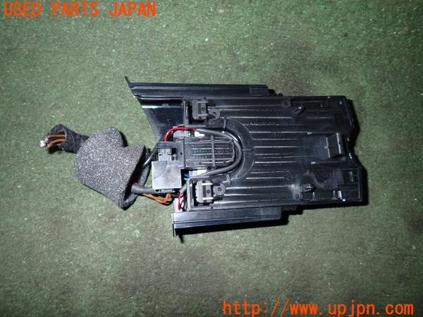 3UPJ=9233630503]ベンツ GLA180(156942 X156)純正ビルトイン 三菱電機 EP-9UD11N ETC車載器 DSRC 中古_3