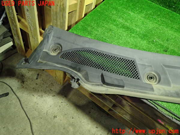 1UPJ-9233631190]ベンツ GLA180(156942)(X156)カウルトップ 中古_3