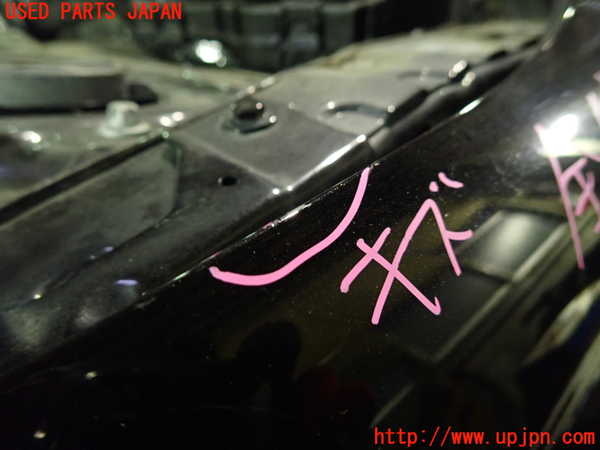 1UPJ-9233631082]ベンツ GLA180(156942)(X156)左前フェンダー 中古_3