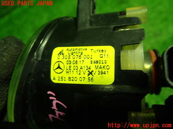 1UPJ-9233631182]ベンツ GLA180(156942)(X156)左フォグ 中古_3