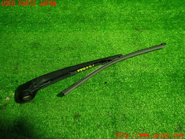 1UPJ-9233631661]ベンツ GLA180(156942)(X156)リアワイパーアーム1 中古_2