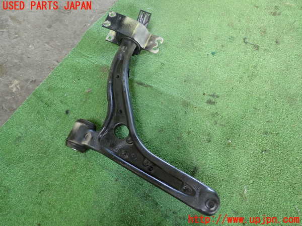 1UPJ-9233635176]ベンツ GLA180(156942)(X156)右フロントロアアーム1 中古_2