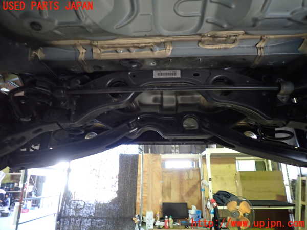 1UPJ-9233635295]ベンツ GLA180(156942)(X156)リアメンバー 中古_2