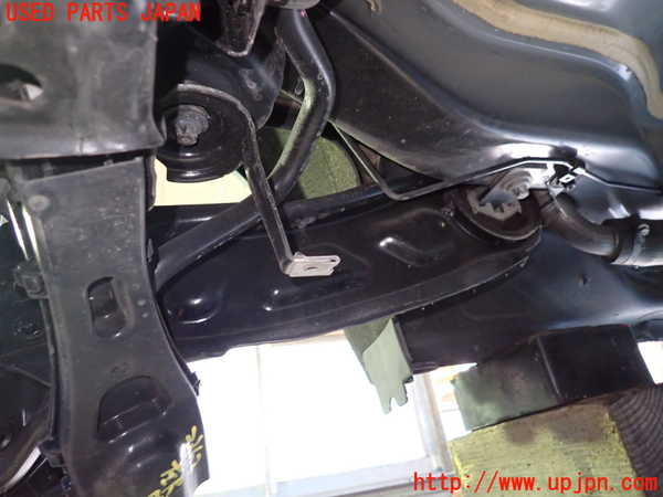 1UPJ-9233635330]ベンツ GLA180(156942)(X156)左リアテンションロッド 中古_2