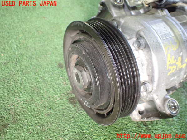 1UPJ-9233636025]ベンツ GLA180(156942)(X156)エアコンコンプレッサー (ジャンク品) 中古_3