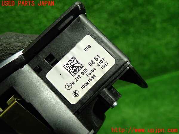 1UPJ-9233636285]ベンツ GLA180(156942)(X156)ライトスイッチ 中古_2