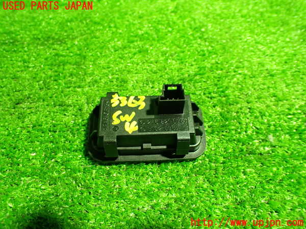 1UPJ-9233636309]ベンツ GLA180(156942)(X156)スイッチ4 (パワーバックドア停止) 中古_2