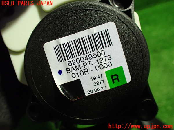 1UPJ-9233637045]ベンツ GLA180(156942)(X156)運転席シートベルト 中古_2