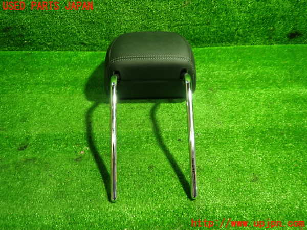 1UPJ-9233637040]ベンツ GLA180(156942)(X156)運転席ヘッドレスト 中古_3