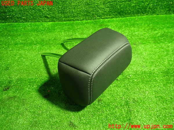 1UPJ-9233637150]ベンツ GLA180(156942)(X156)右2列目ヘッドレスト 中古_2