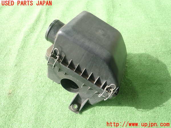 1UPJ-9233642560]パジェロミニ(H58A)エアクリーナーボックス 中古_2