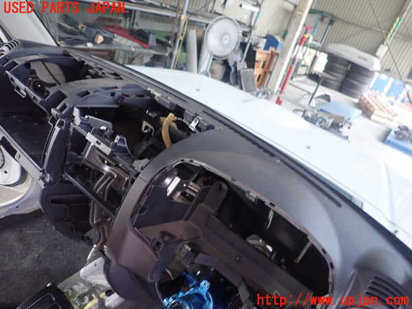 1UPJ-9233647505]パジェロミニ(H58A)ダッシュボード 中古_3