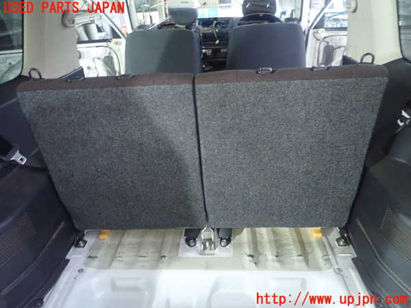 1UPJ-9233647385]パジェロミニ(H58A)リアシート 中古_2