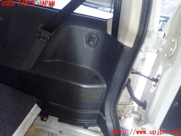 1UPJ-9233647675]パジェロミニ(H58A)右リアピラートリム 中古_3