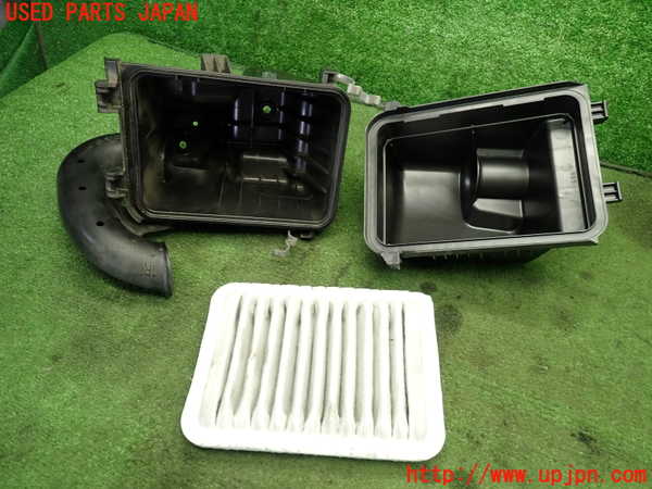 1UPJ-9233652560]スペイド(ポルテ)(NSP141)エアクリーナーボックス 中古_4