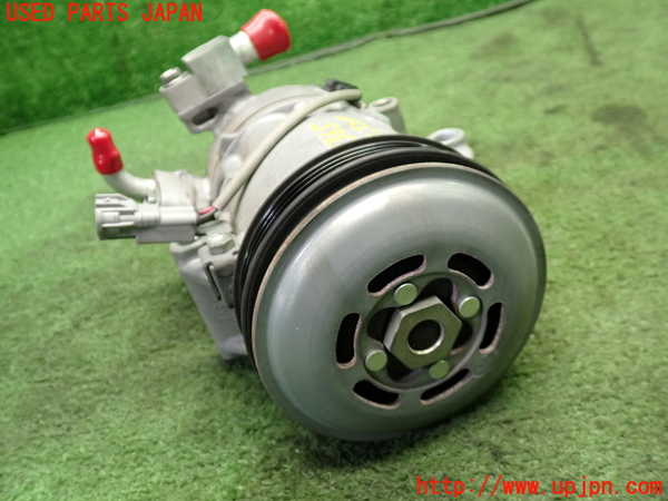 1UPJ-9233656025]スペイド(ポルテ)(NSP141)エアコンコンプレッサー 中古_3