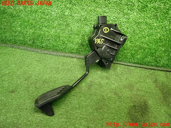 1UPJ-9233656381]スペイド(ポルテ)(NSP141)センサー1 (アクセルペダル) 中古_2