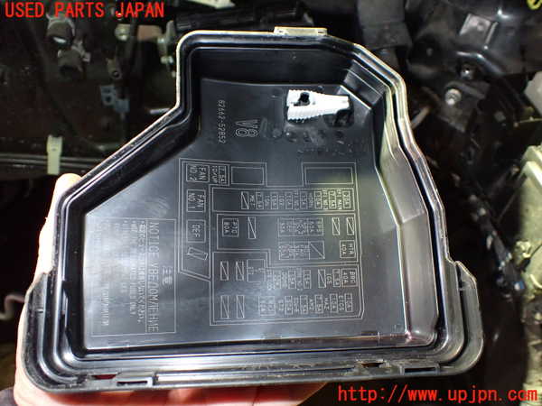1UPJ-9233656741]スペイド(ポルテ)(NSP141)ヒューズボックス1 中古_3